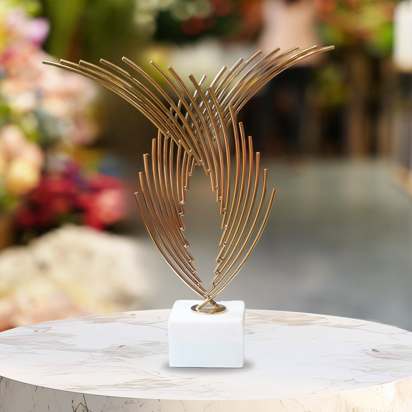 Radiant Arc Form Sculpture variant-2