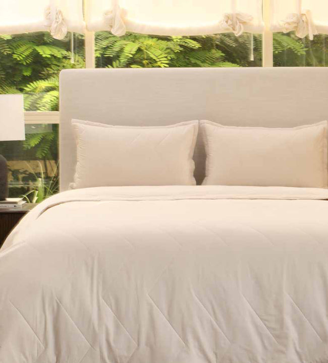 Cream White 144 TC Cotton Double Bedsheet Set